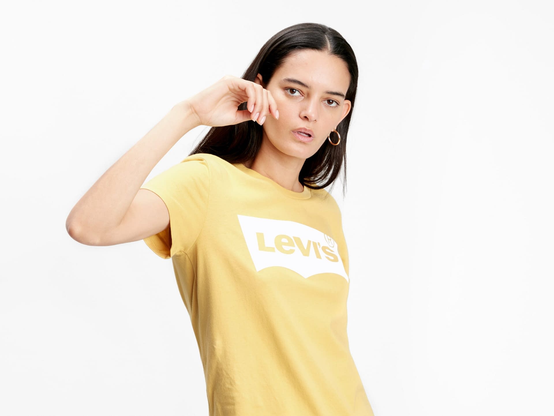 Camiseta levis amarilla mujer clearance